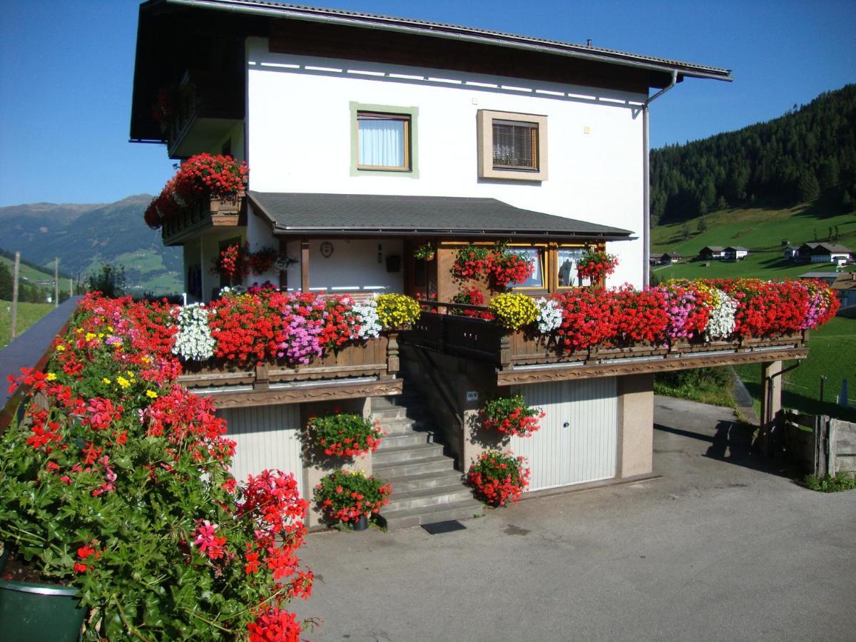 Haus Annemarie Apartments Kartitsch - Hochpustertal Exterior photo